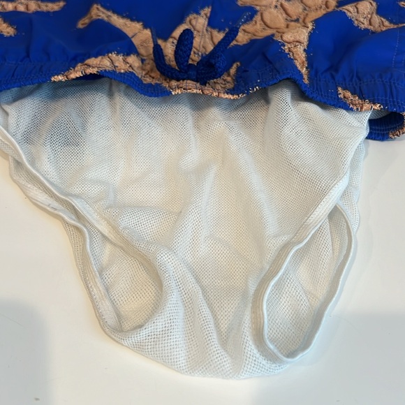 Boys VILEBREQUIN starfish swim shorts - Picture 8 of 10